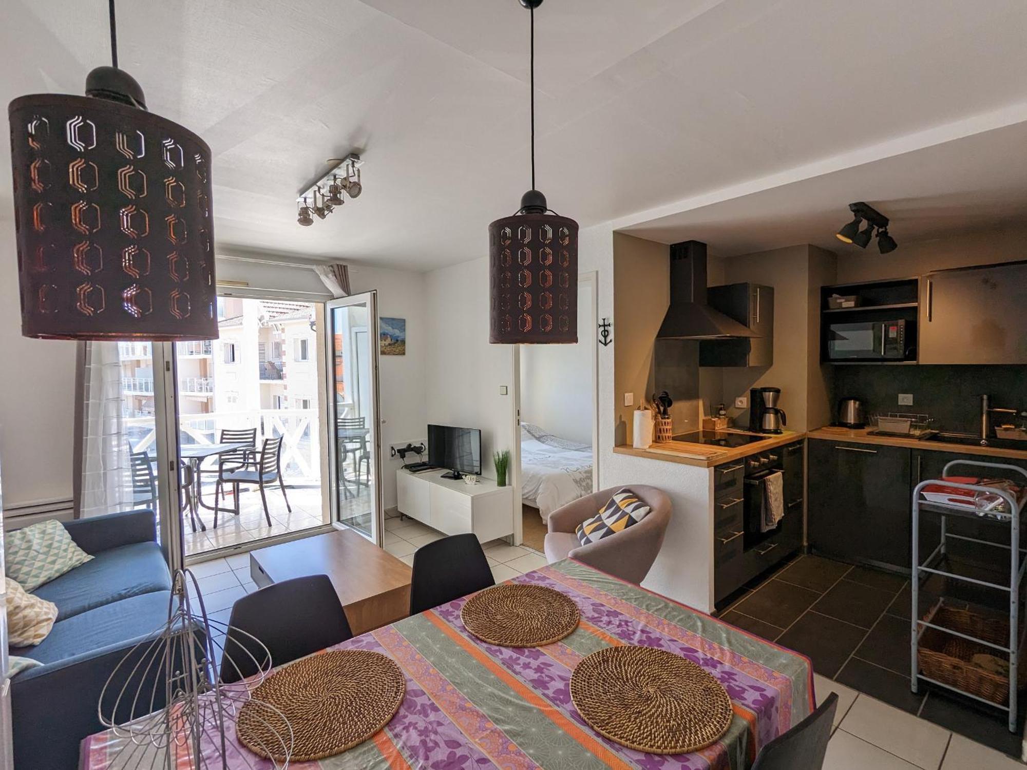 Arcachon Centre : Charmant T2 Avec Loggia, Parking Securise Et Proche Plage - Fr-1-420-61 Εξωτερικό φωτογραφία